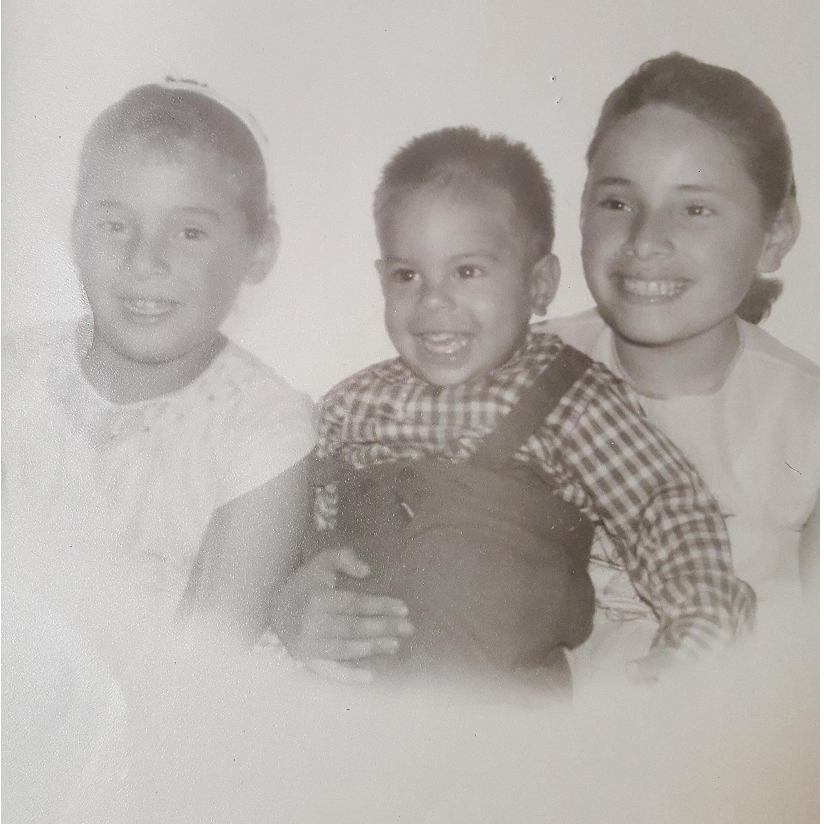 Wasn't he cute, Jeff and sisters Anne and Cecy