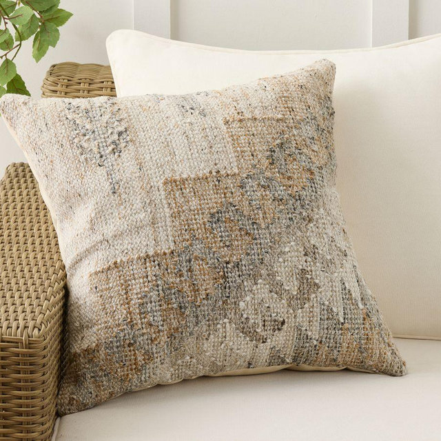 Bayridge Kilim Outdoor Pillow, Sea Glass, 22"