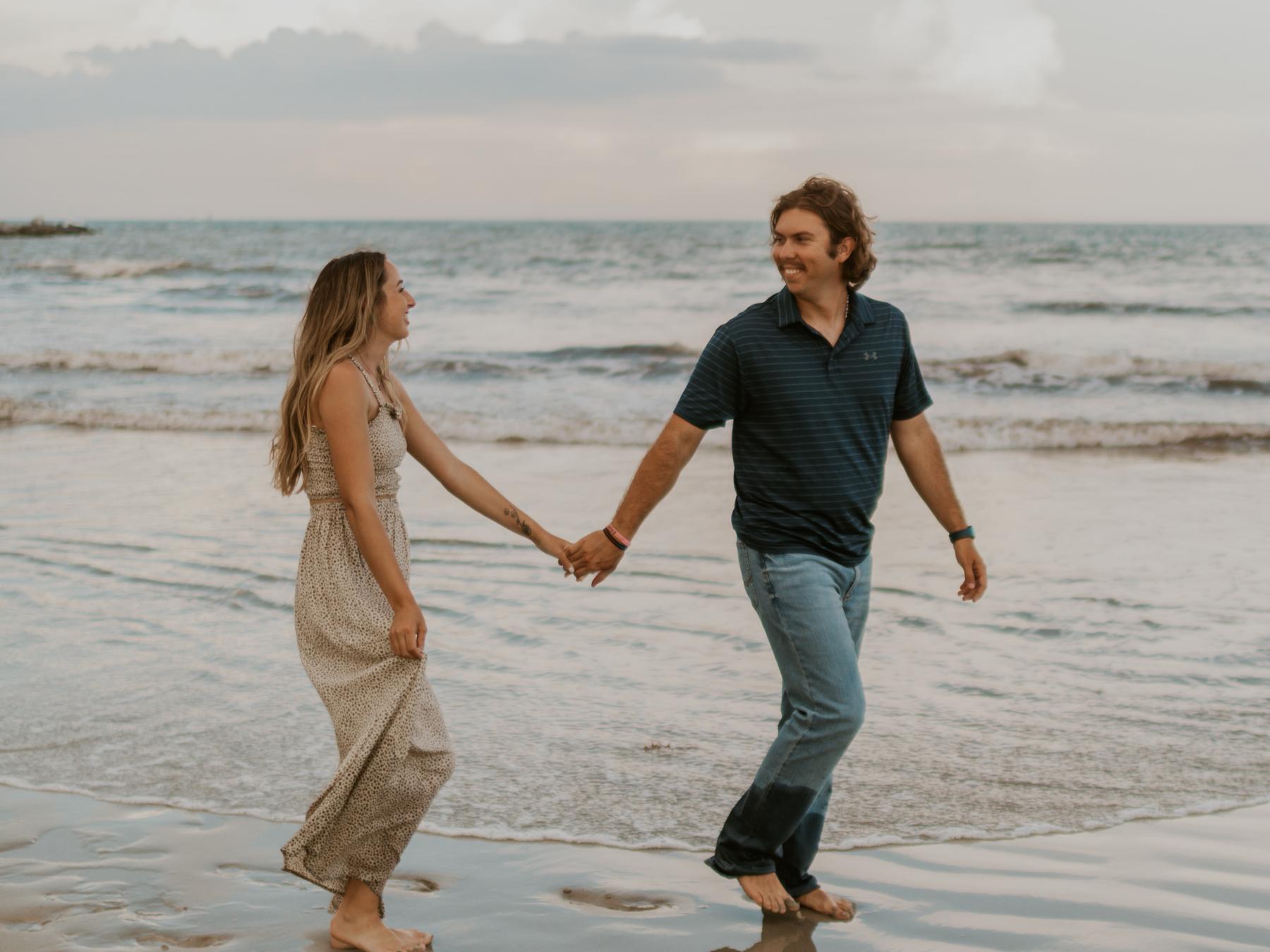 The Wedding Website of Nicole Gerig and Jaret Anderson