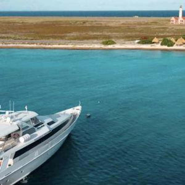 Day trip to Klein Curaçao!