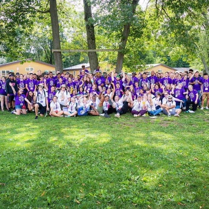 In 2019, Foster and Miranda met at Rockford University’s freshman summer retreat. In this group photo they had not met each other yet, but fate had them standing next to each other— how crazy!