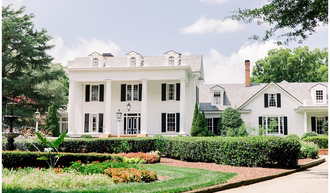 The Wedding Website of Caroline Peebles and Austin Ohms