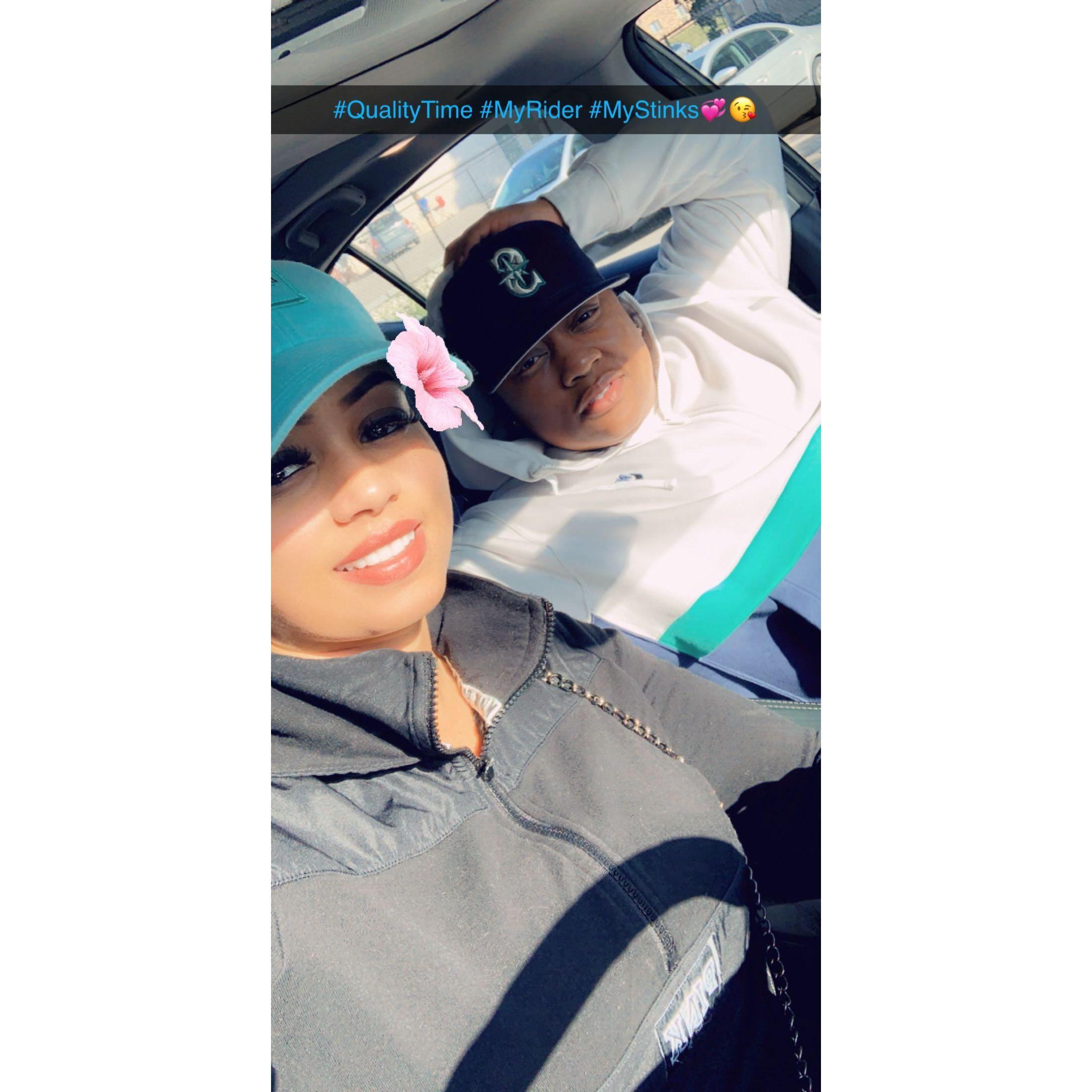 Riding and snapping pics!!!❤️