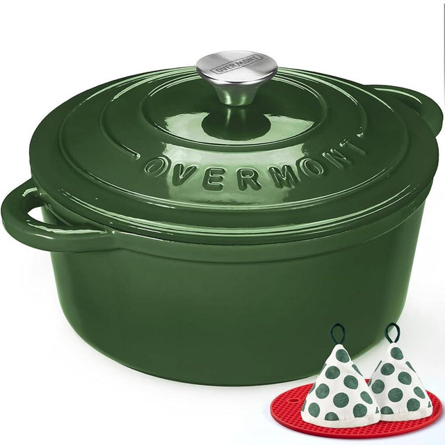 Overmont Enameled Cast Iron Dutch Oven - 7QT Pot with Lid Cookbook & Cotton Potholders - Heavy-Duty Cookware for Braising, Stews, Roasting, Bread Baking GlossyGreen