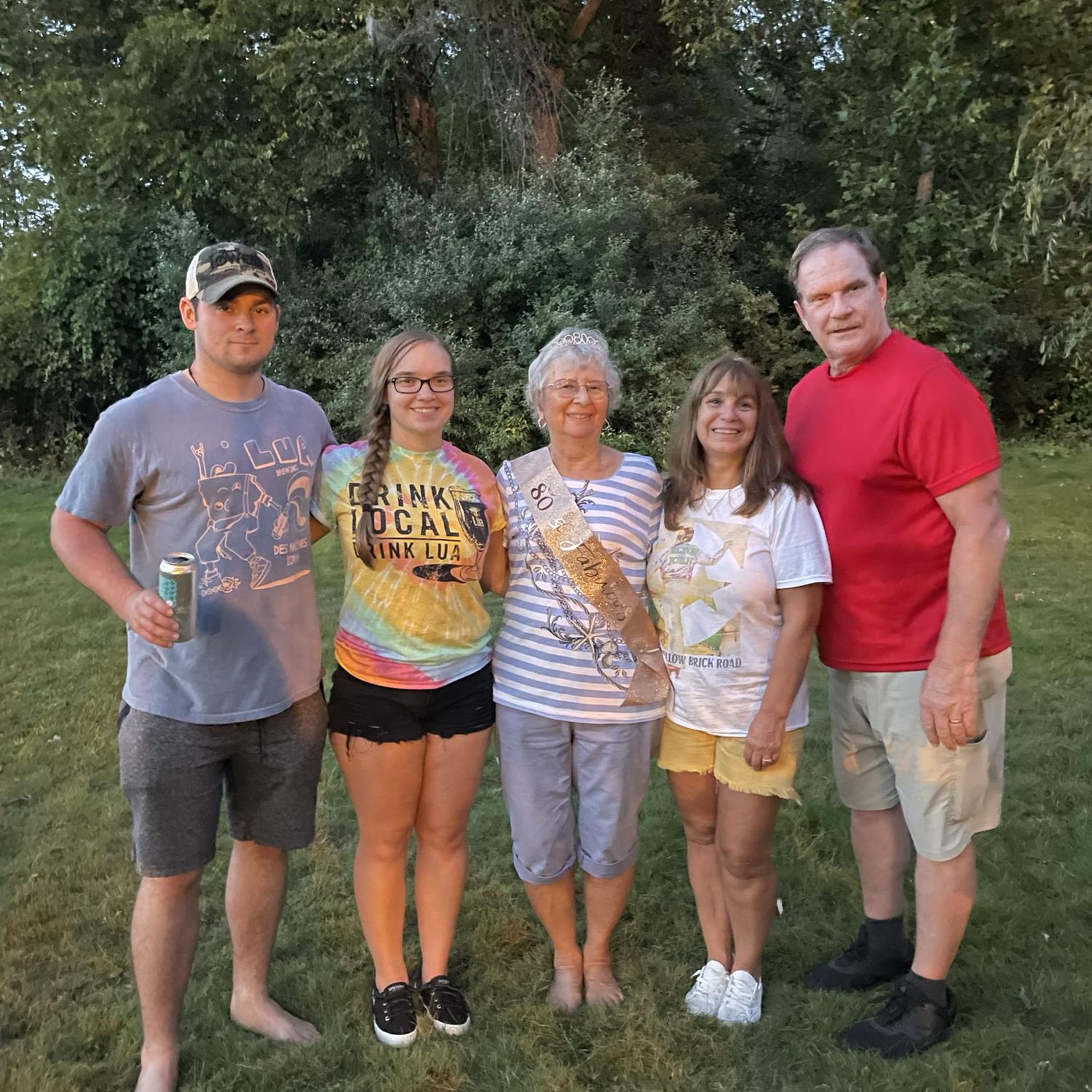 Happy Birthday Mommom!