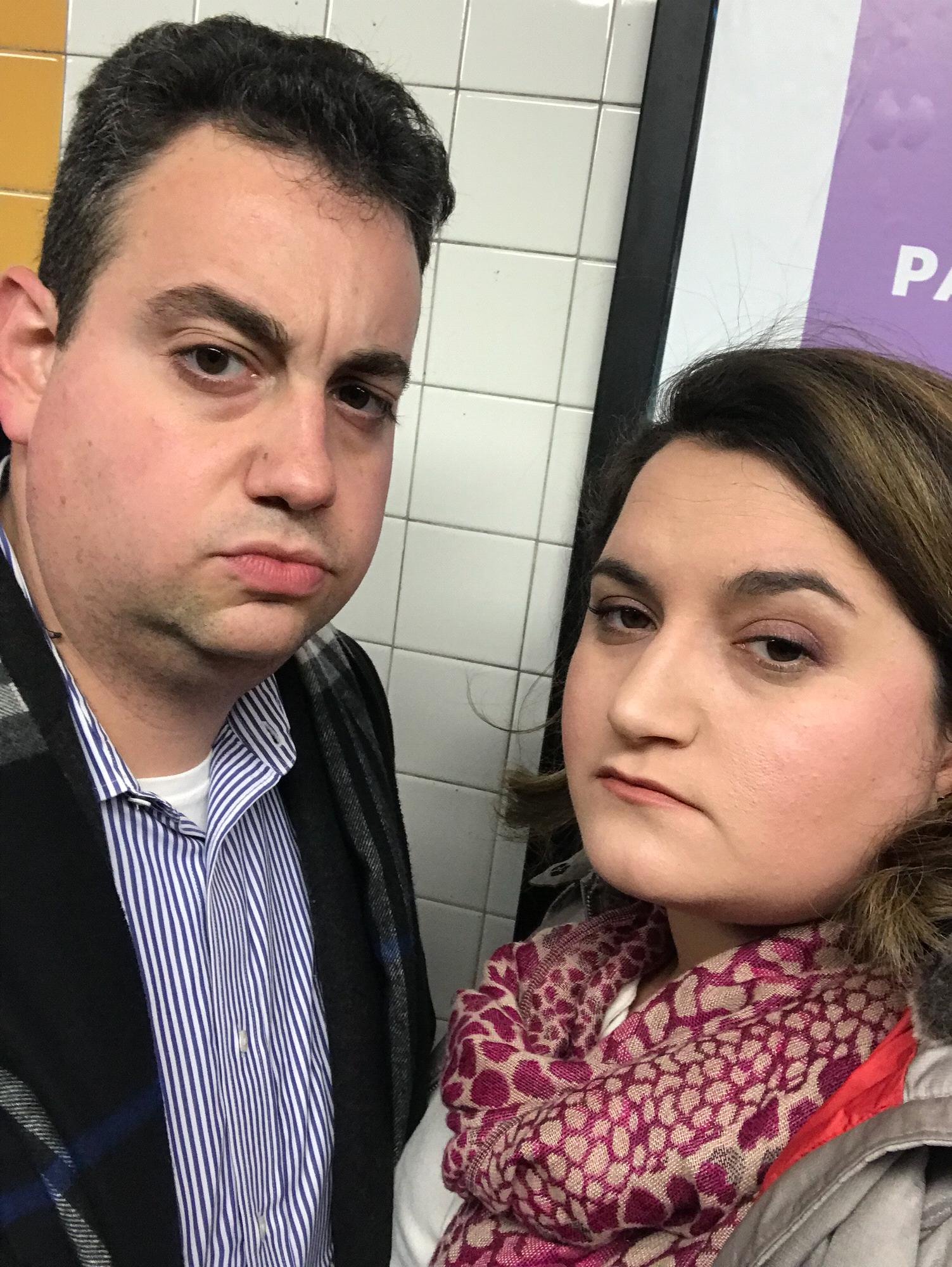 Giving face while waiting for the subway