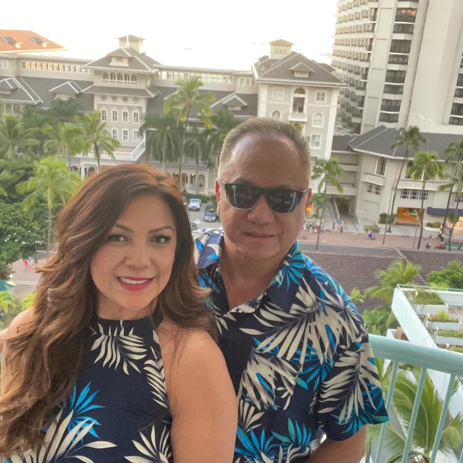 Oahu trip ! It’s a very touristy island. but I love coming to Oahu !! A lot of fun wearing our matching hawaiian attire through out our trip ! 😃🏝️
