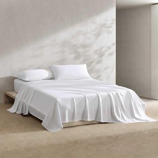 Micro Dot Grid 4-Piece Sheet Set