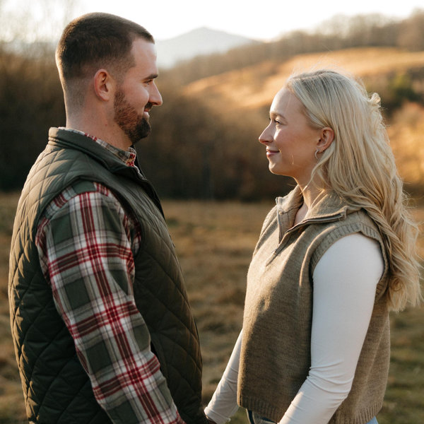 Reagan Humphries and Noah Pridmore's Wedding Website