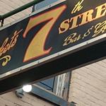 Cricket's 7th St. Bar & Grille
