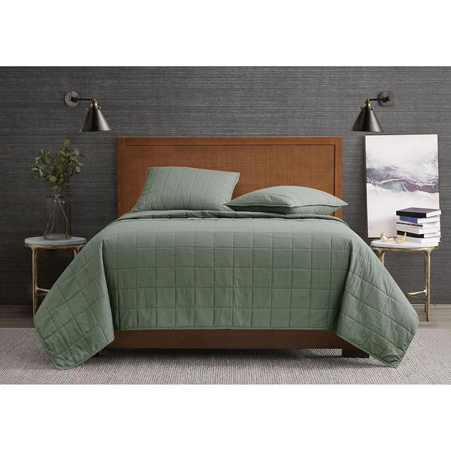 London Fog Garment Washed Solid Quilt Set Green Microfiber 3-Piece King Quilt Set, Solid Themed, Adult and Teen, Oeko-TEX Certified