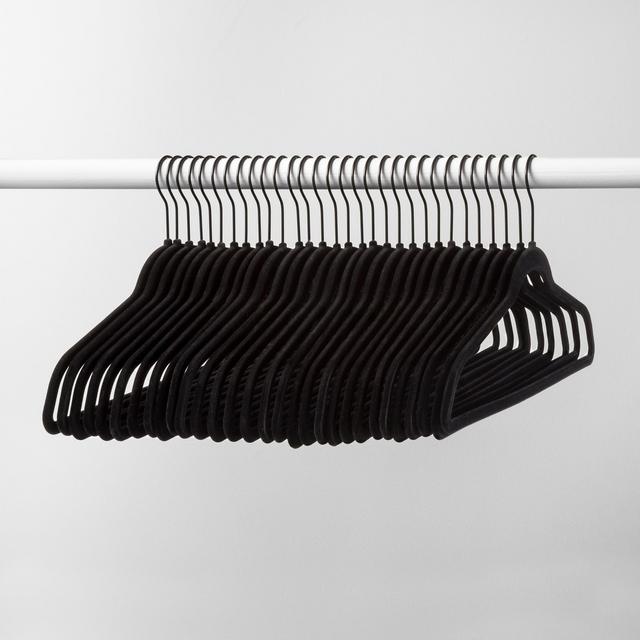 30pk Suit Hangers Black - Brightroom™