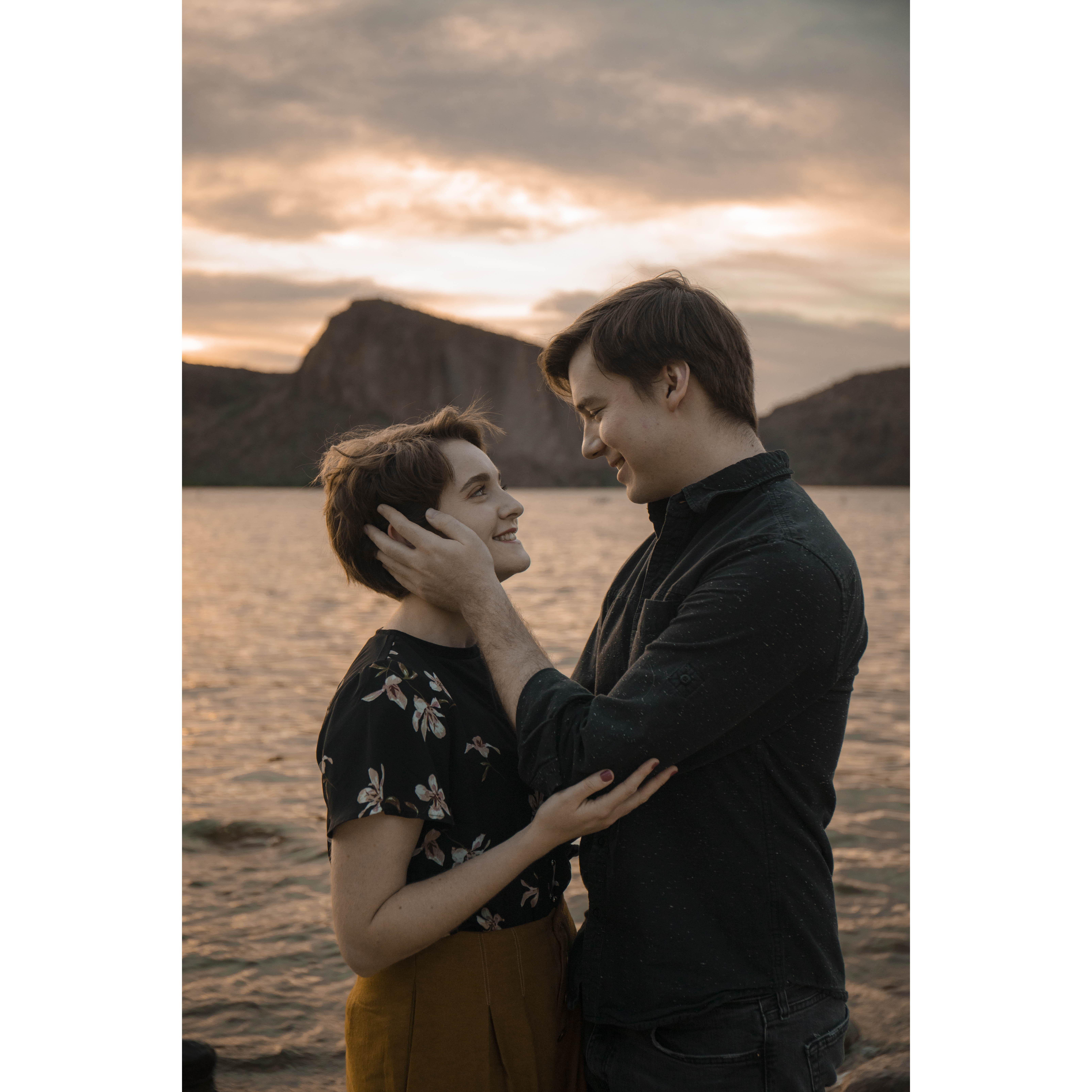 Engagement Photos at Canyon Lake with Sara at Cactus Life Photography