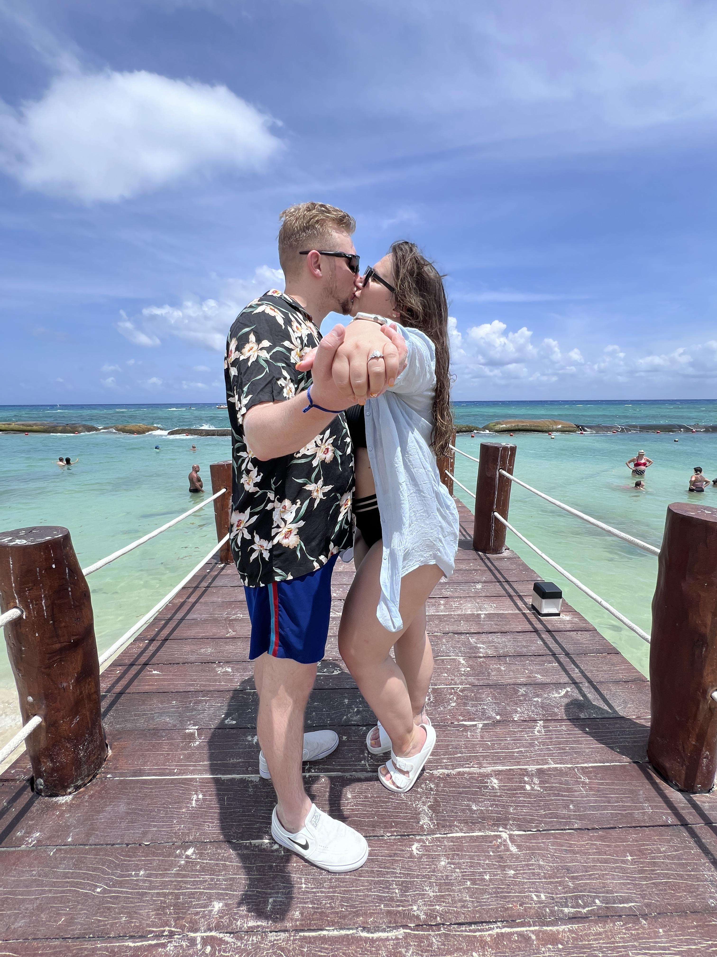 The Wedding Website of Jenny Turk and Kyle Doner