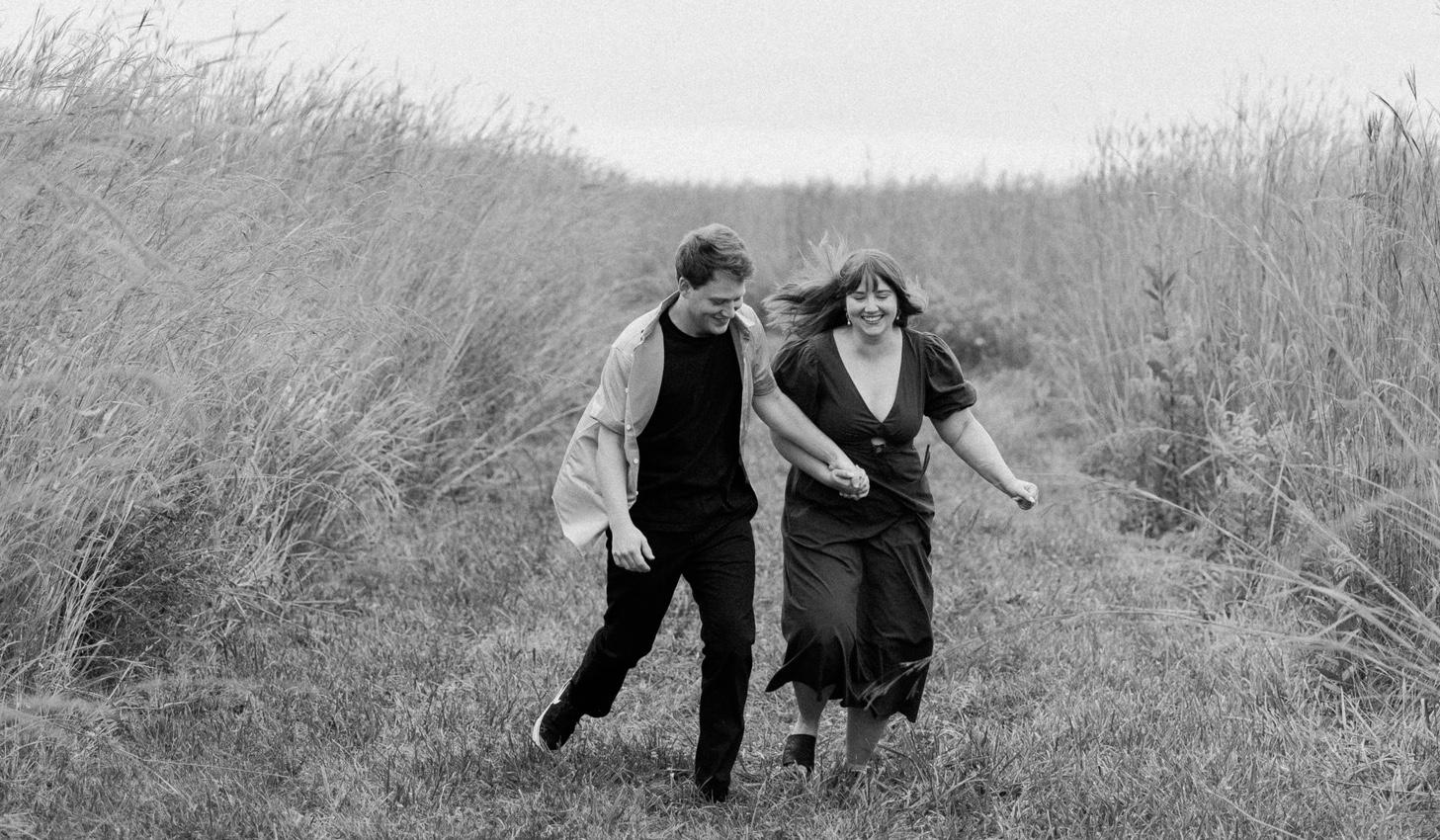 The Wedding Website of Elizabeth Mayo and Aaron Howard