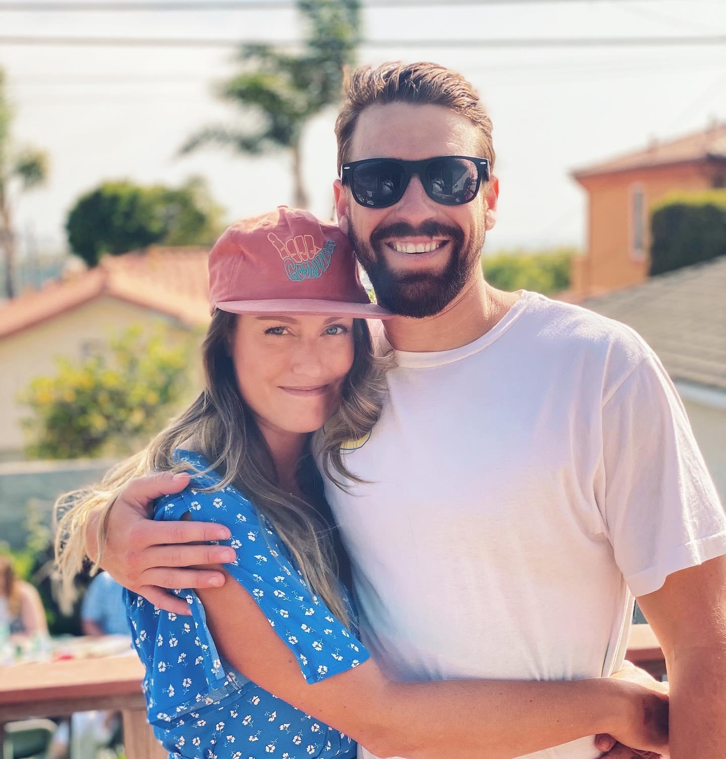 The Wedding Website of Arlie West and Mike Aronski