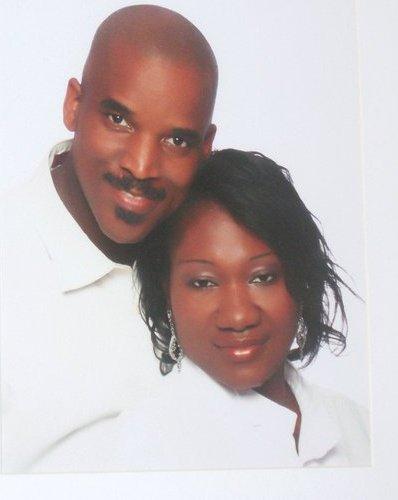 The Wedding Website of Cheville McKenzie and David McKenzie