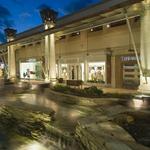 La Cantera Mall