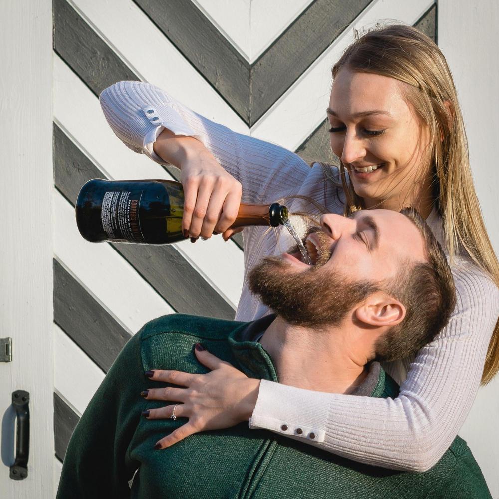 Andrea Byrnes and Kane Luedtke's Wedding Website, image size:1000x1000