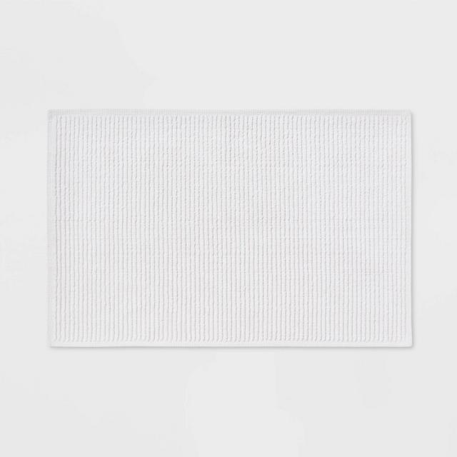 20"x30" Performance Plus Bath Mat Solid White - Threshold™