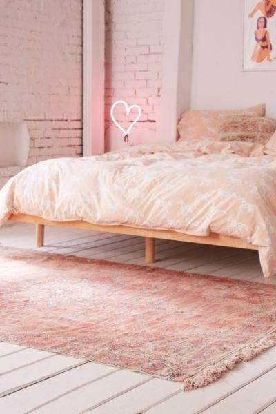 URBAN OUTFITTERS: Katalin Printed Rug