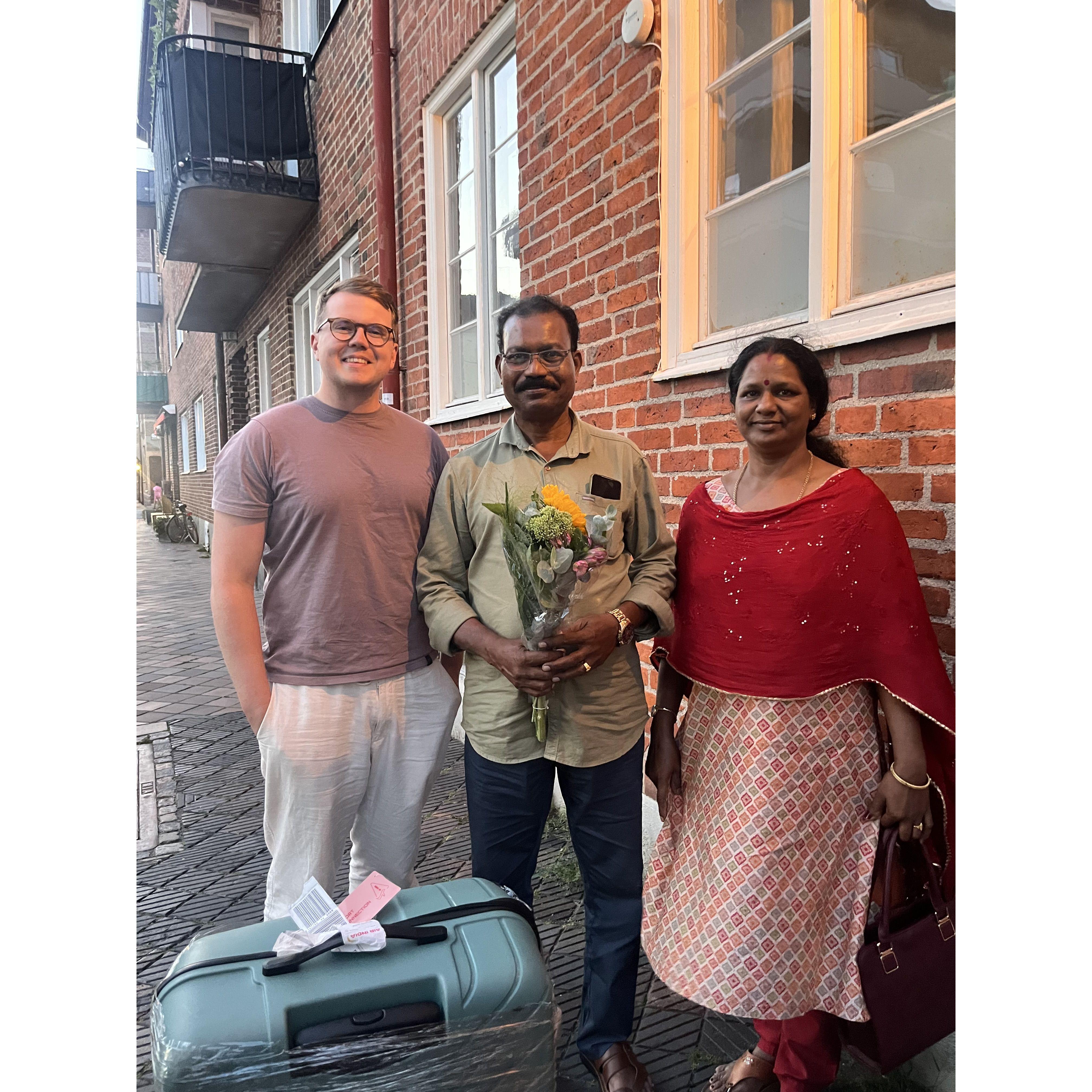 When he met Appa and Amma first time 😍