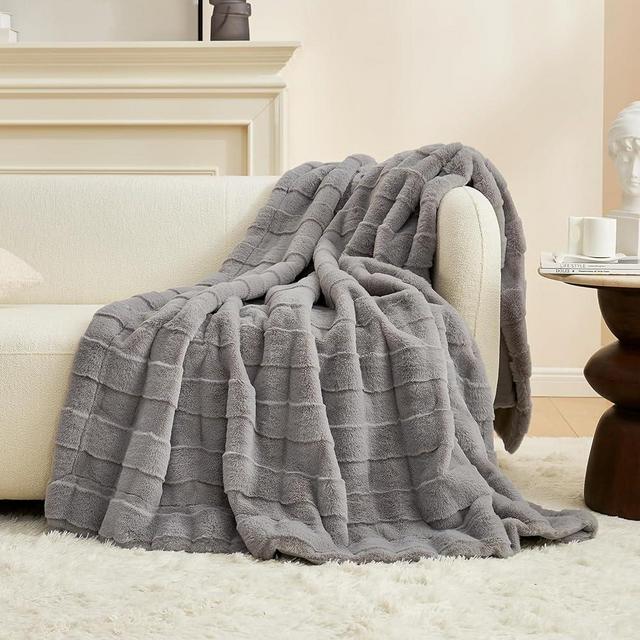 Cozy Bliss Fluffy Faux Fur Throw Blanket for Couch,Lightweight Cozy Soft Grey Throw Blankets for Sofa Bed Living Room,50x60 Inches