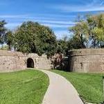 Bike ride along the city walls