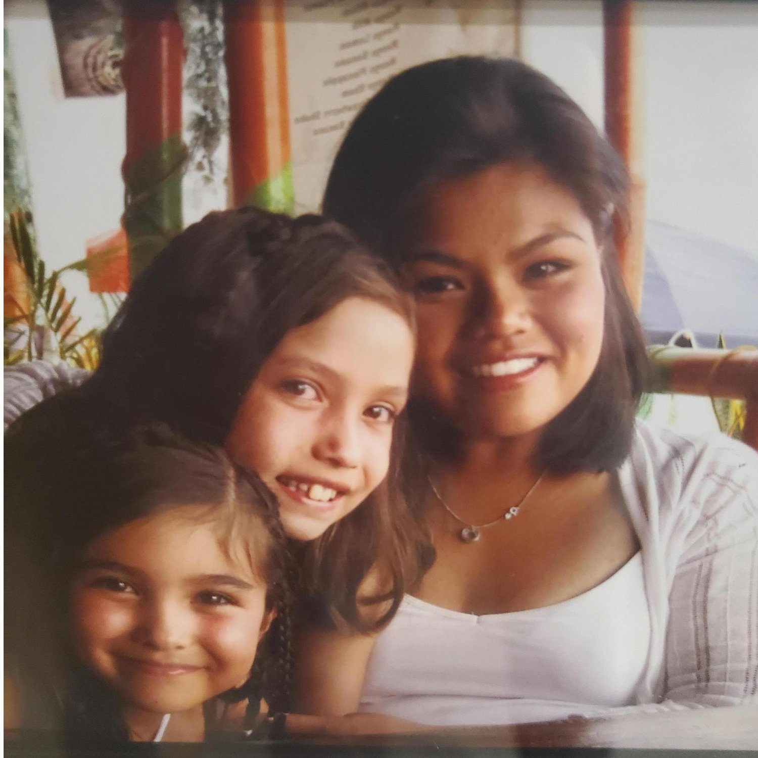 With the Smith girls - These 2 are such an amazing pair of angels.