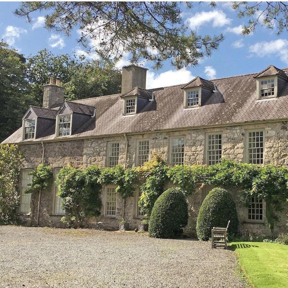 Ty Fry Manor & Estate