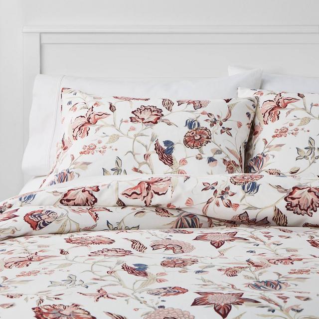 Full/Queen Traditional Floral Printed Family Friendly Duvet Cover & Sham Set Warm - Threshold™