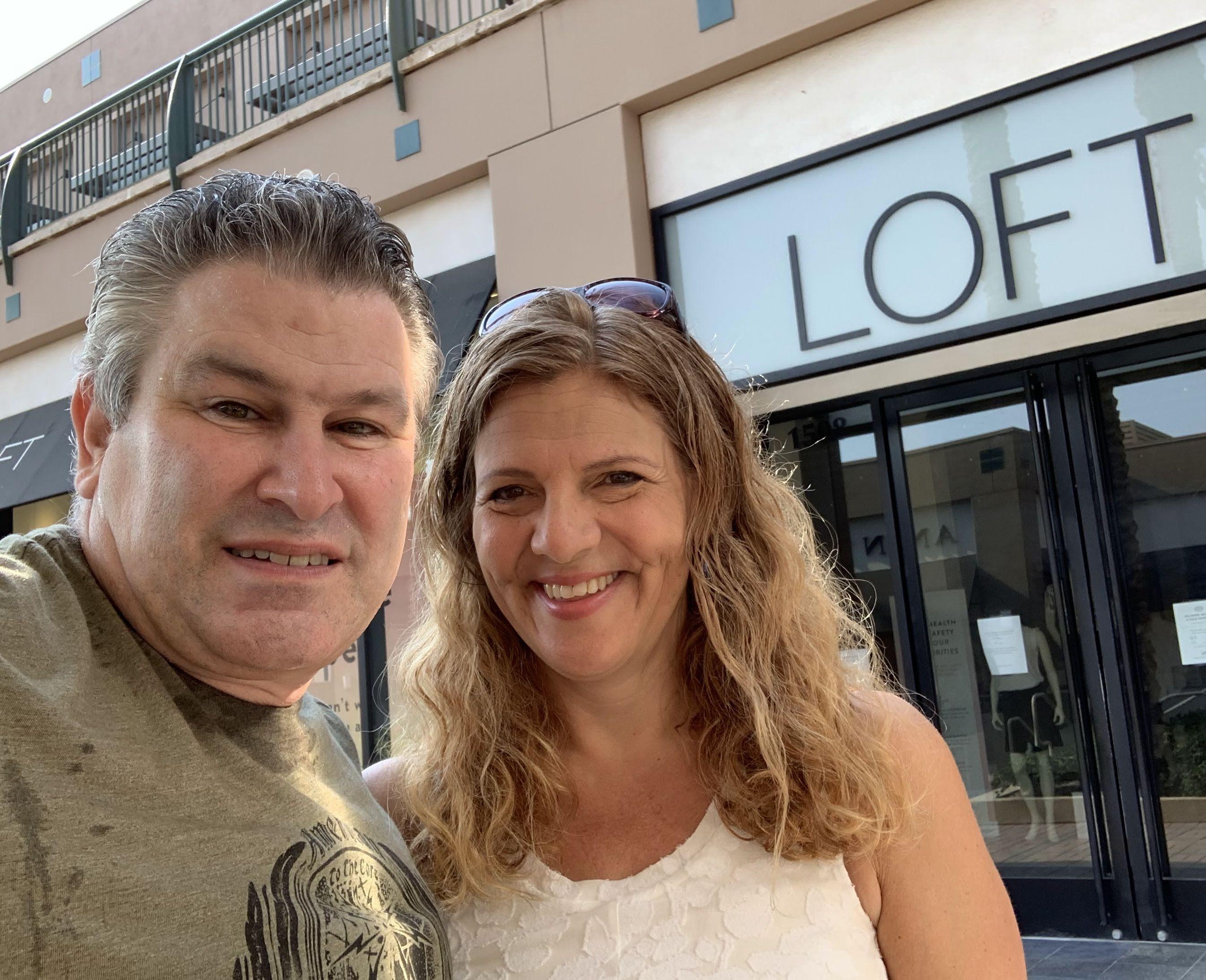 The Wedding Website of Bryan Ozur and Lisa Anderson
