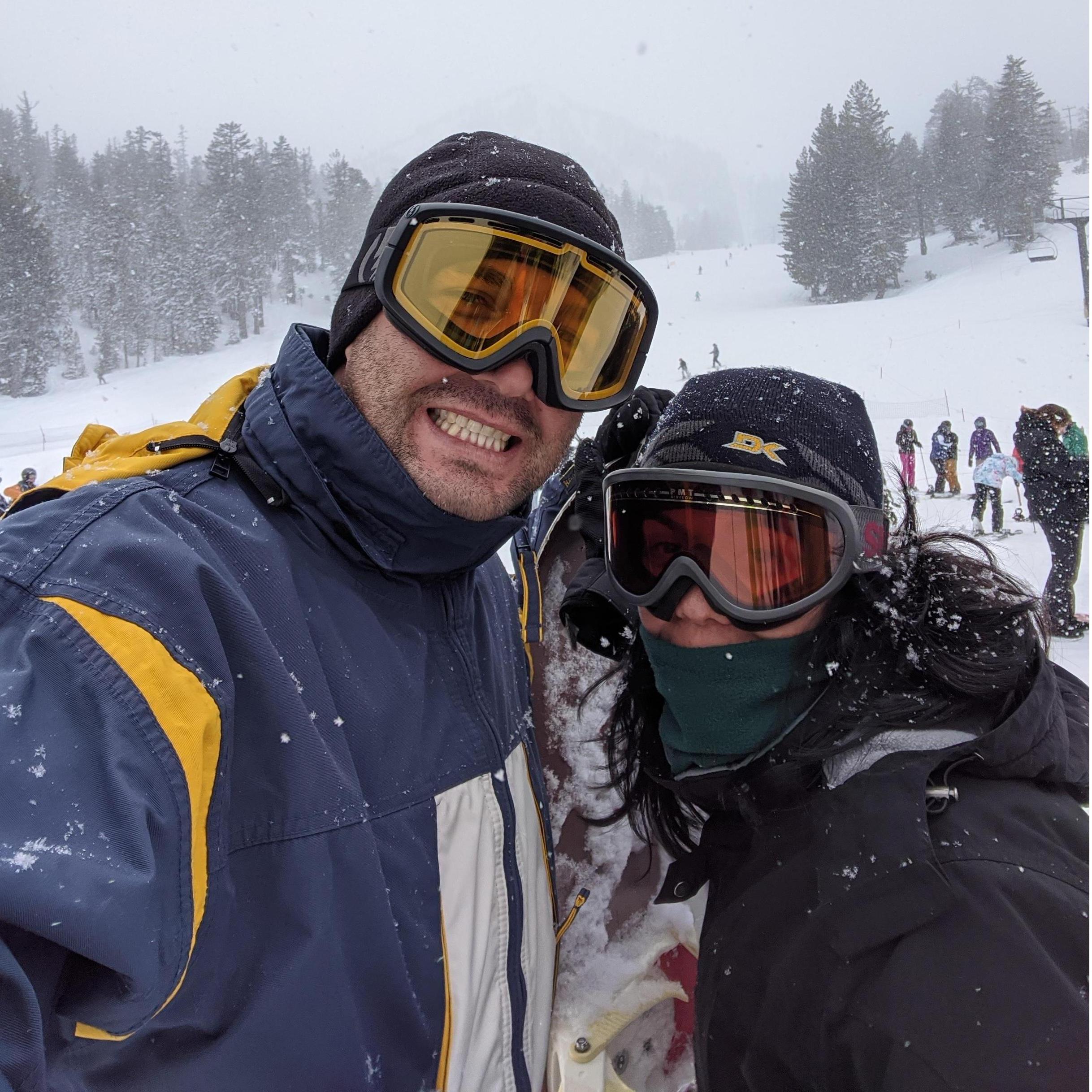 First time snowboarding together! I fell, alot!!