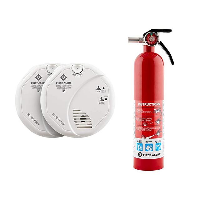FIRST ALERT SCO5CN Battery Operated Combination Carbon Monoxide and Smoke Alarm, Pack of 2 | Home1 Standard Home Fire Extinguisher