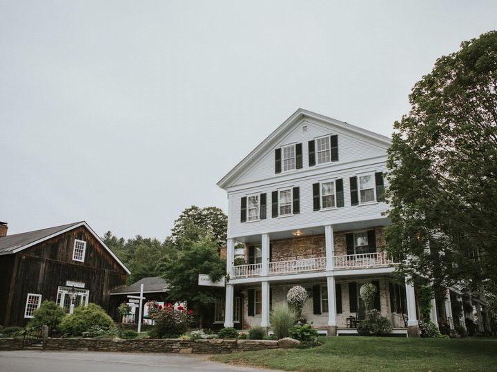 The Wedding Website of Nicollette Chandler and John Serrano