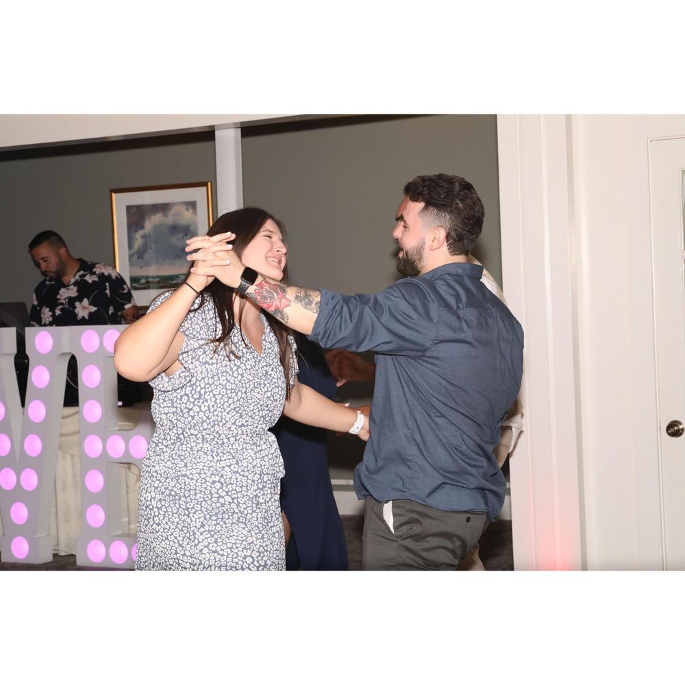 Katherine Usher and Dylan Estrella's Wedding Website, image size:1000x1000