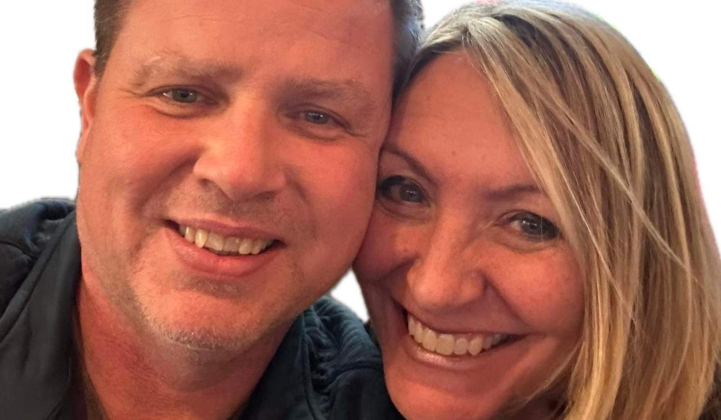 The Wedding Website of KELLY WILLIAMS and TRAVIS LEWIS