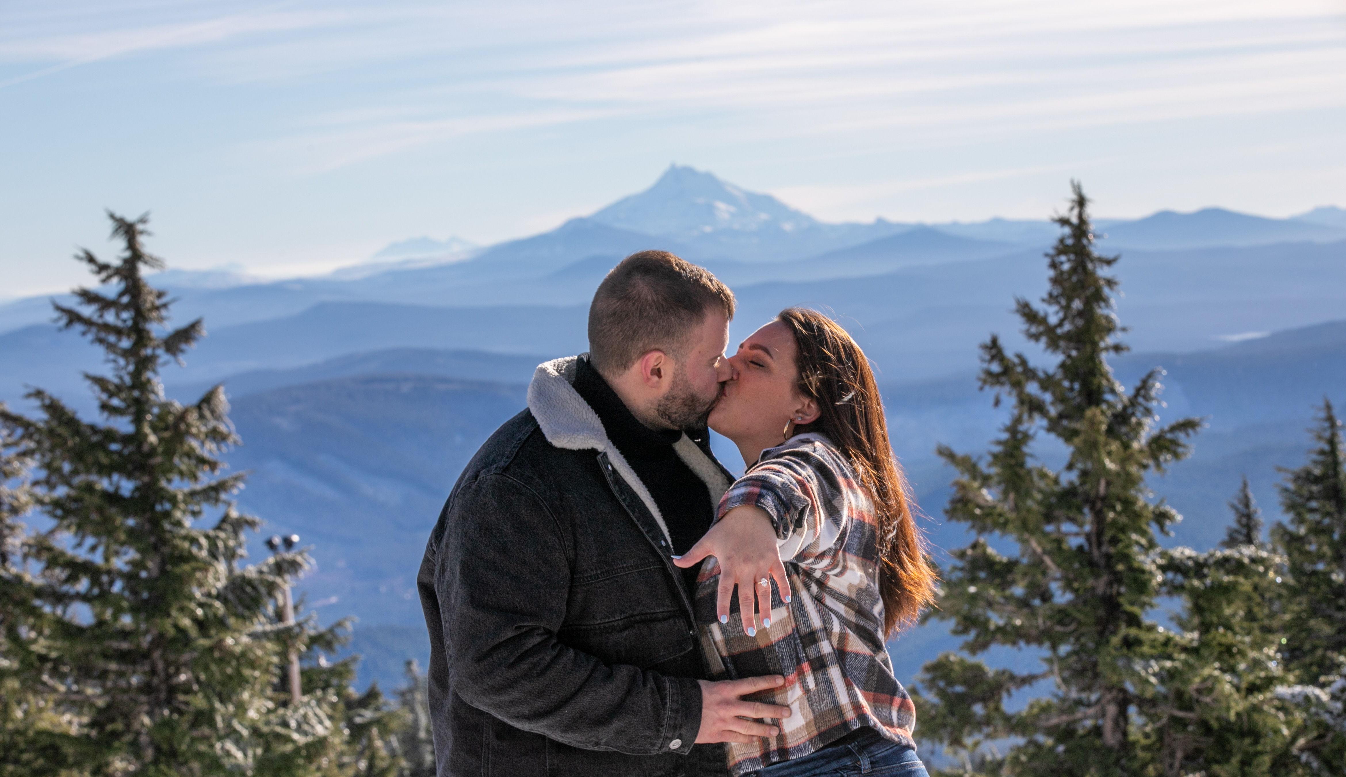 The Wedding Website of Grace McBarron and Timothy Klotsche