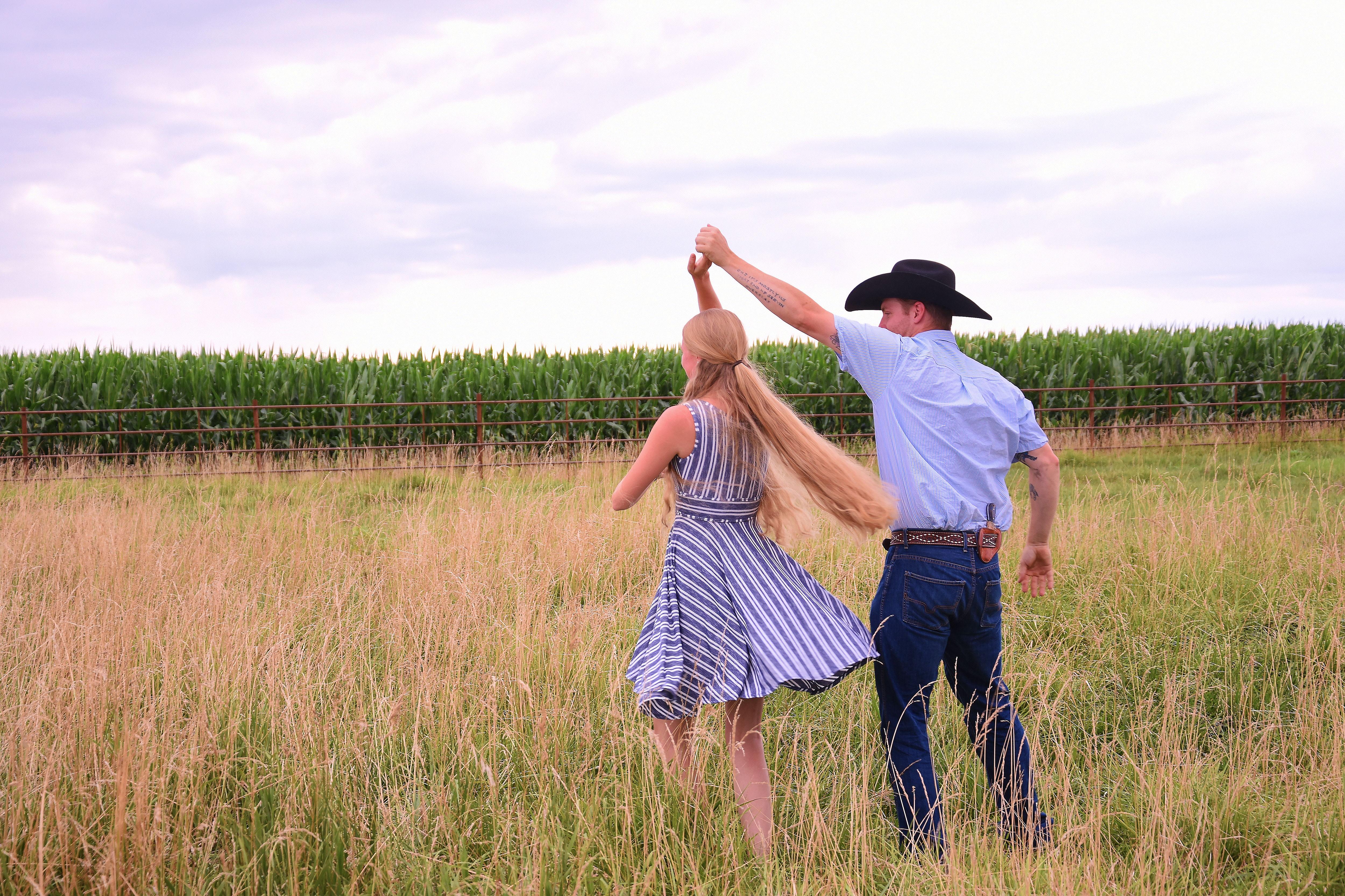 The Wedding Website of Anna Lena Hilker and Zachary Owen Perrin