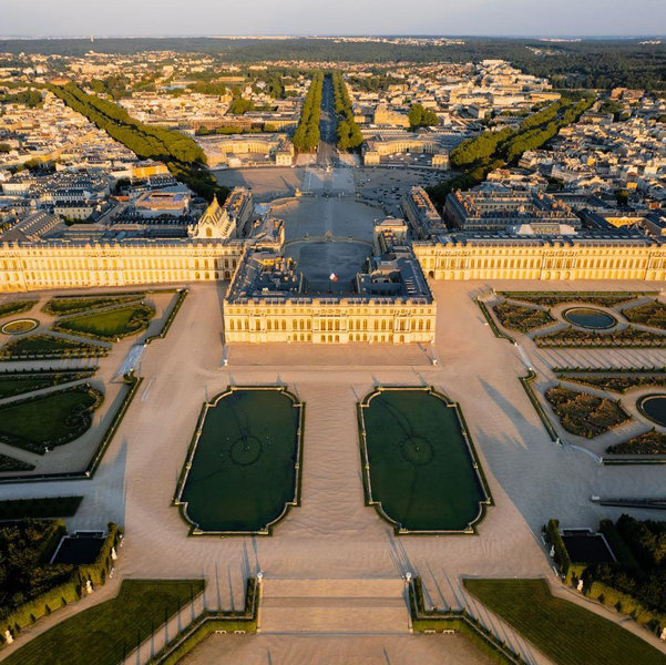 Versailles Palace and Garden Tour - Honeymoon