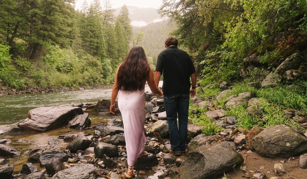 The Wedding Website of Hazel Peterson and Alex Winchell
