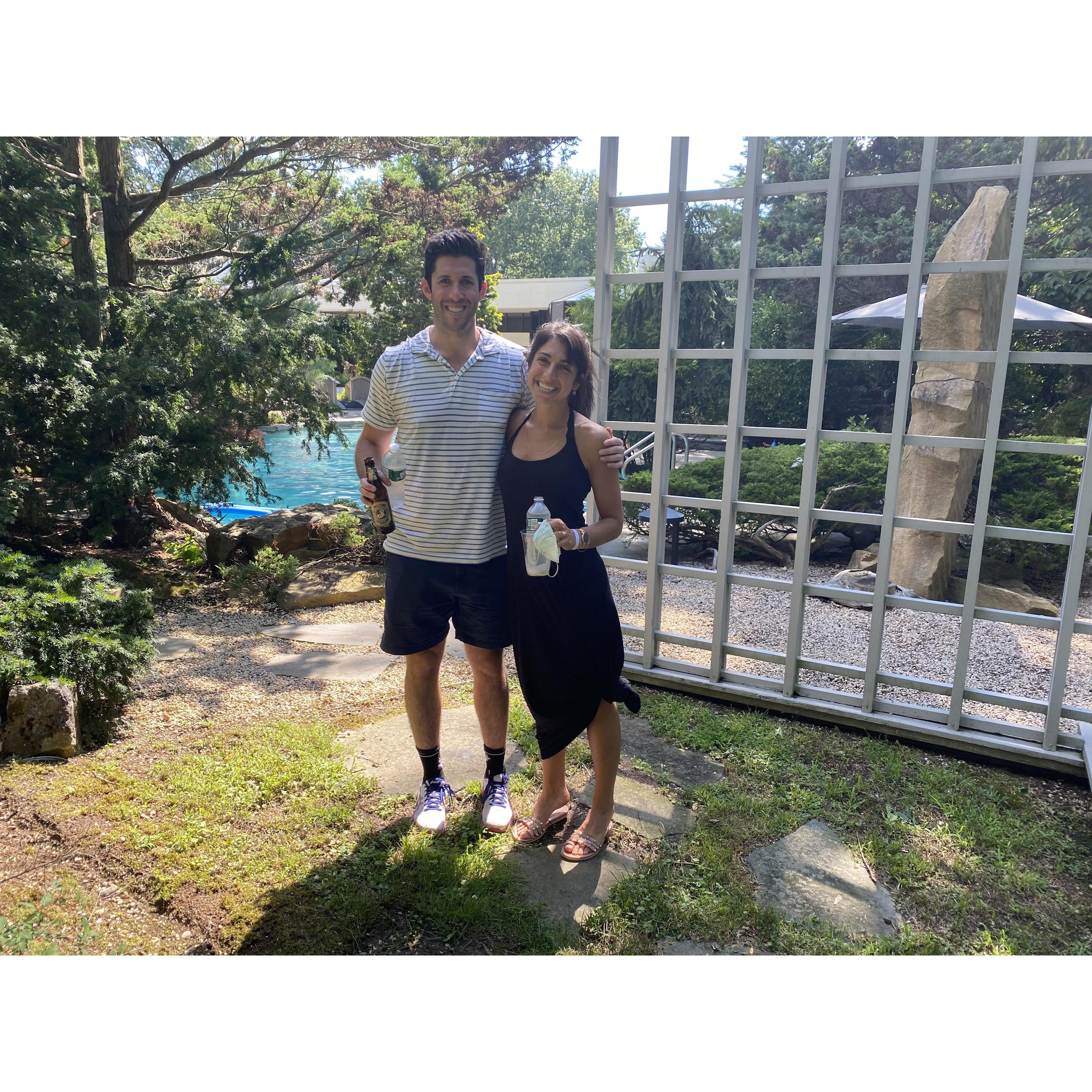 First Mayrock family gathering post-COVID at Bennett's aunt Rachel's home.