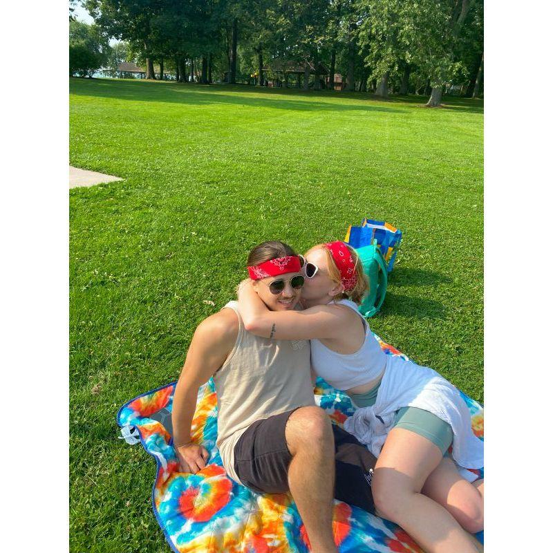 Field days, red team won!