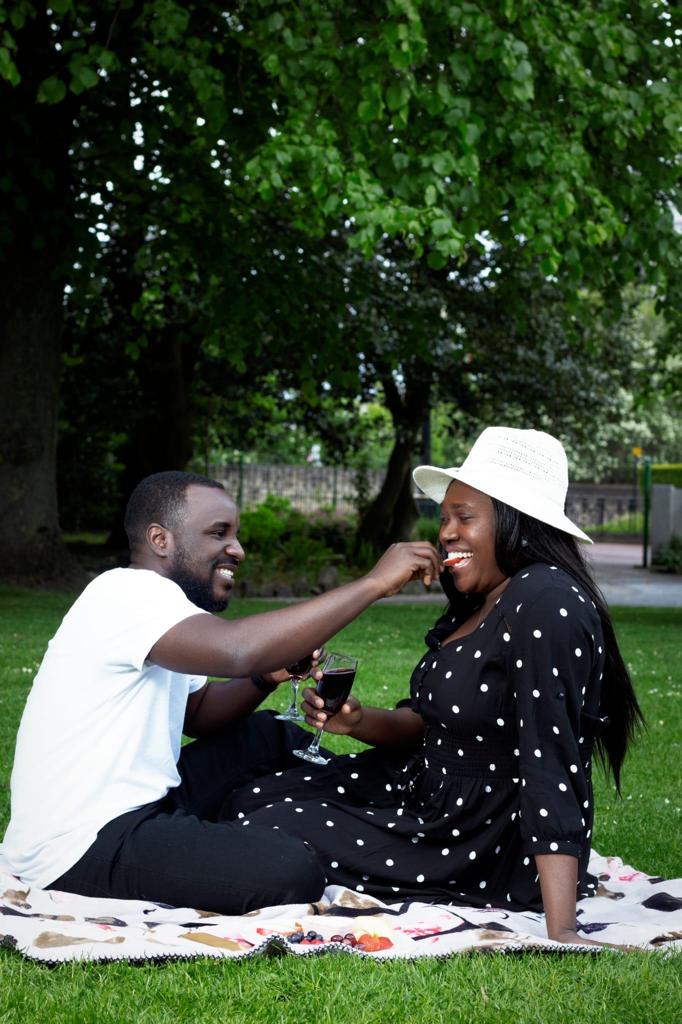 The Wedding Website of Modupeola Omotoyinbo and Oluwadara Kehinde