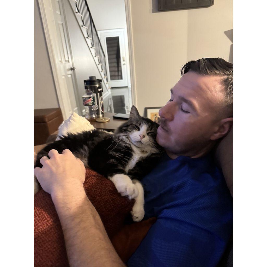Dakota and Kevin warming up to one another