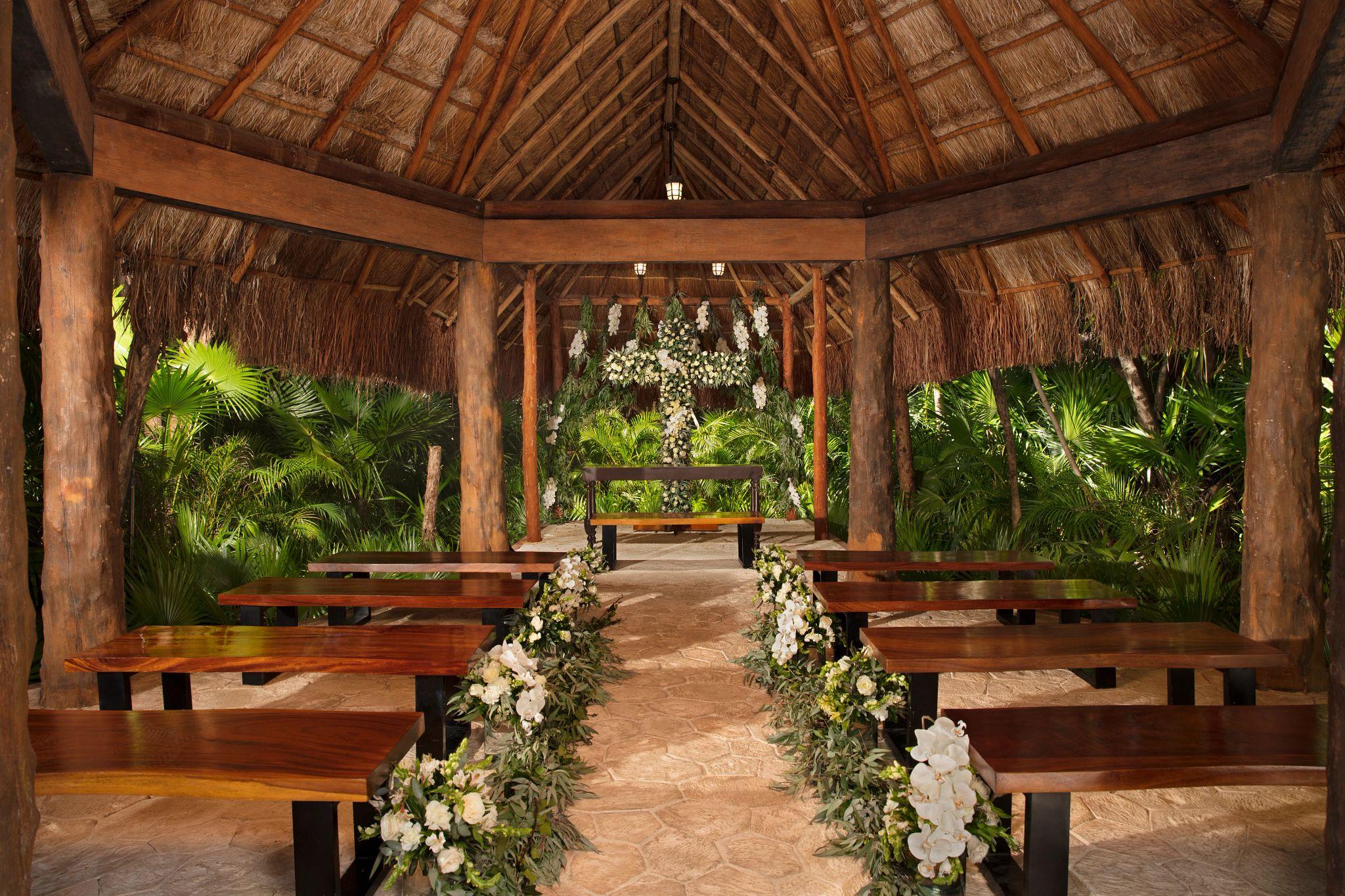 The Wedding Website of Karina Sanchez and Jonas Temple