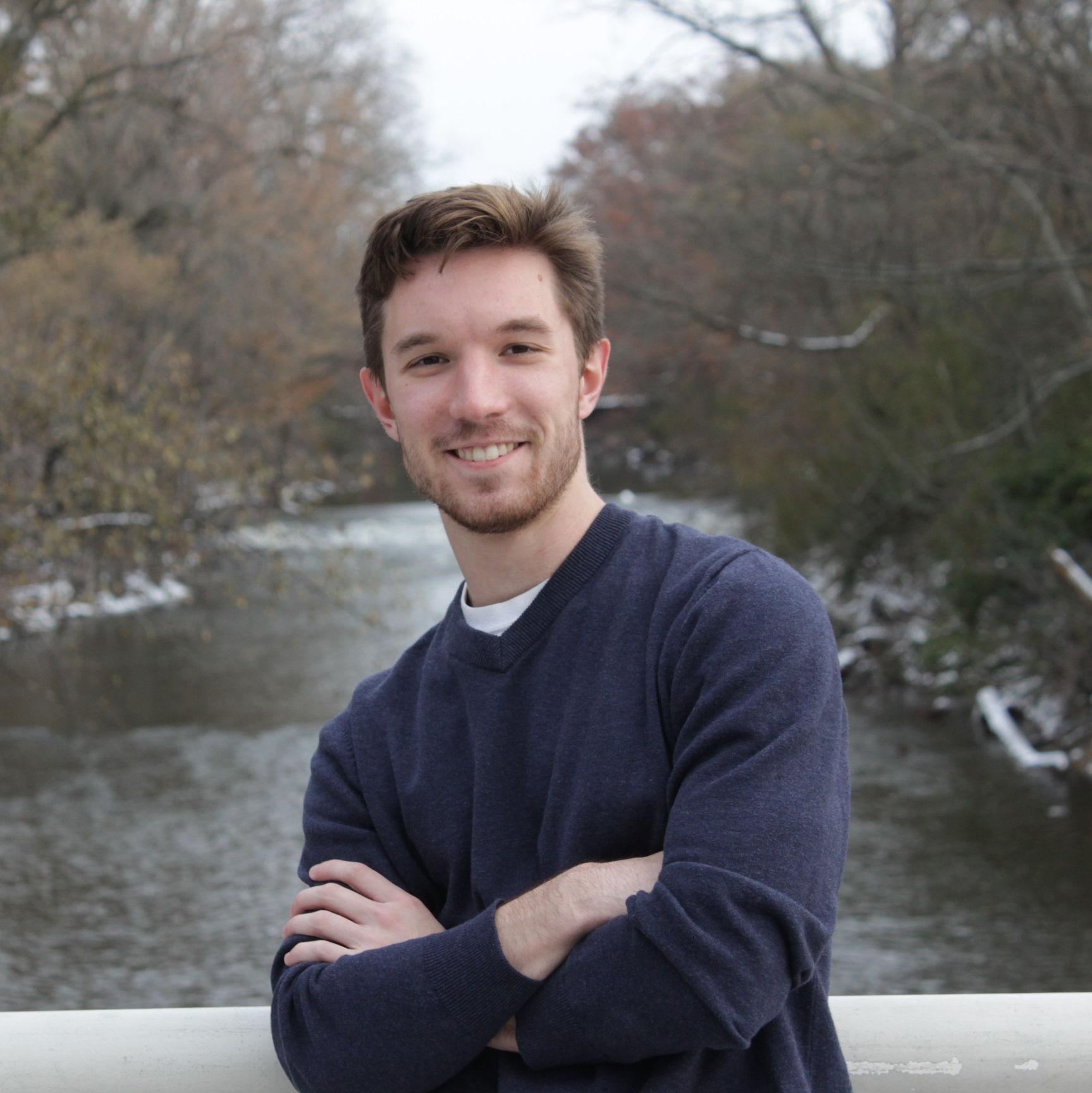 One of Ian's pictures from his Bumble profile that made Maddie swipe right!