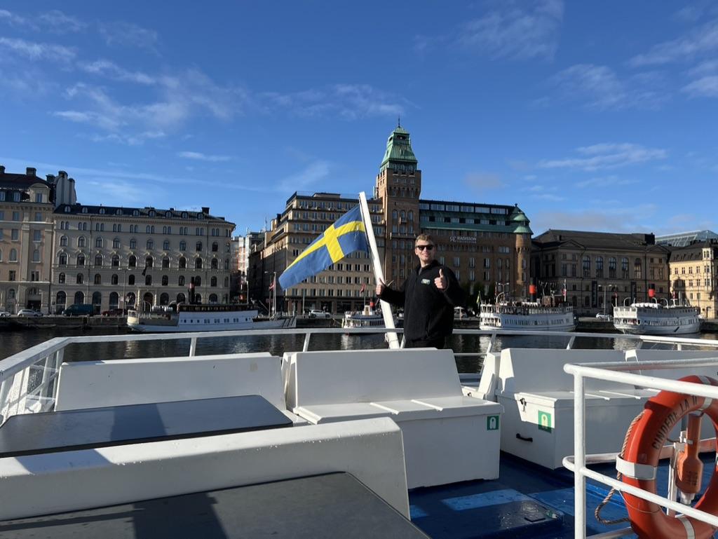 The Wedding Website of Carissa Brightly and Dane MacLeod