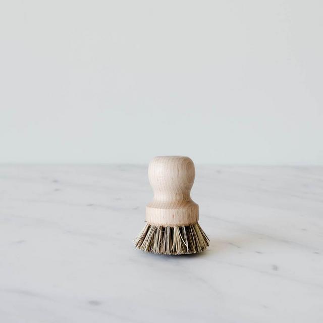 pot and pan brush