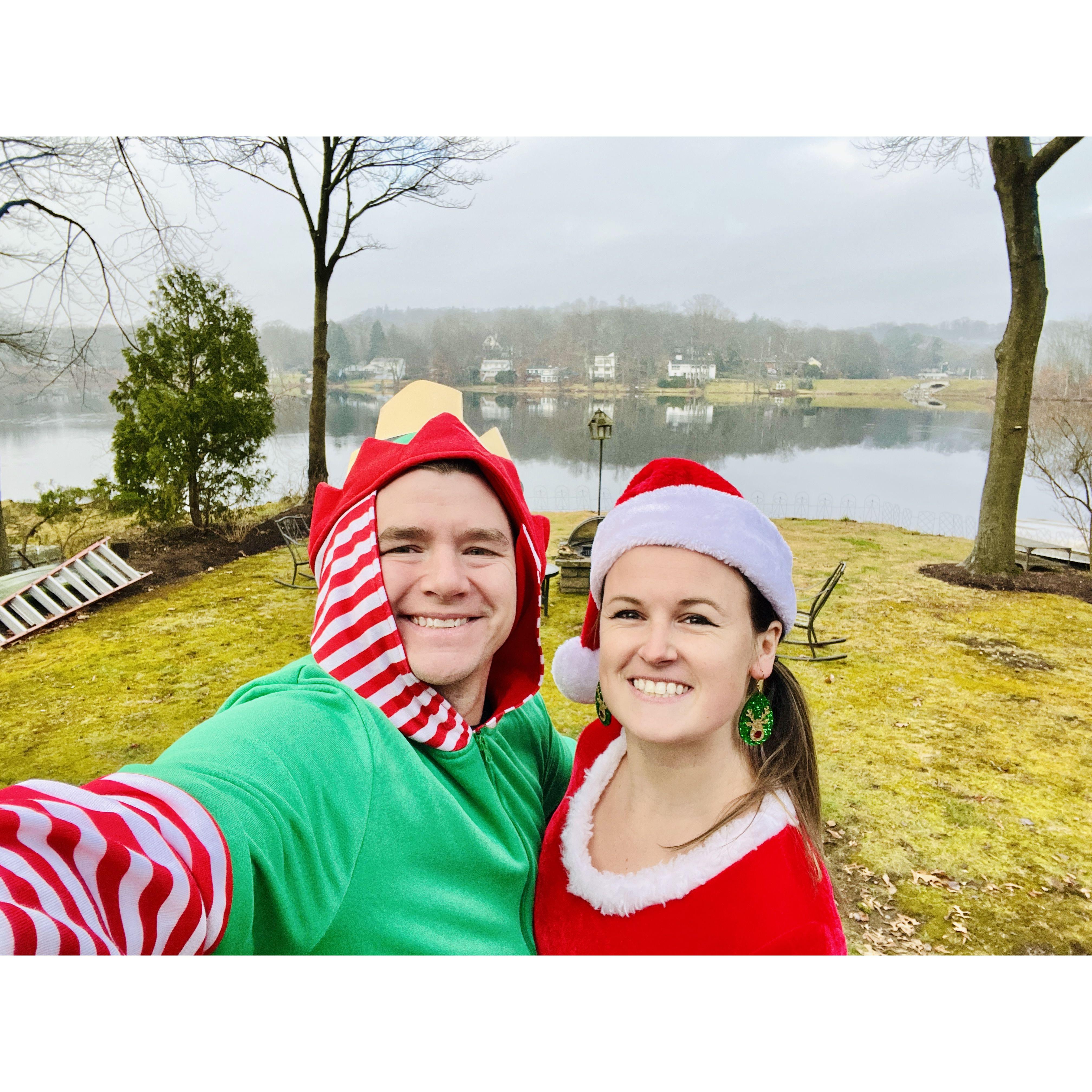 Prepping for Santa Con in New York, City (2023)